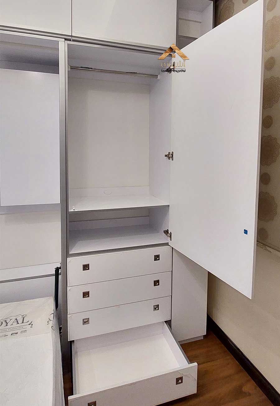 ست تختخواب دیواری تکنفره و میز تحریر