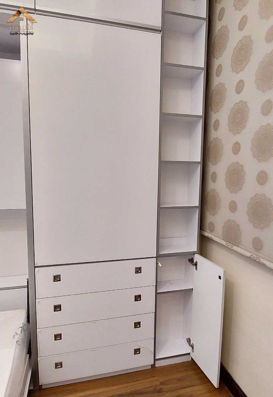 ست تختخواب دیواری تکنفره و میز تحریر